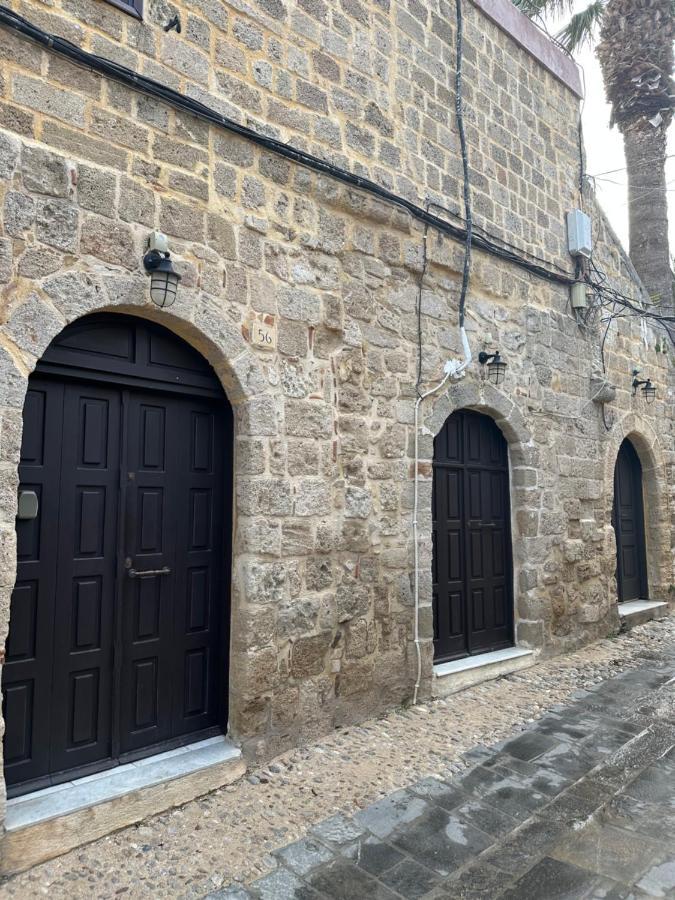 La Dimora Medievale - Studios Rhodes City Bagian luar foto